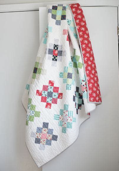 30+ FREE Scrappy Quilt Patterns