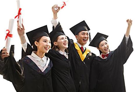 今年清华本科毕业生15.2% 出国(境)深造