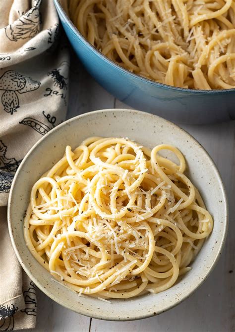 EPIC Cacio e Pepe Pasta (VIDEO) - A Spicy Perspective