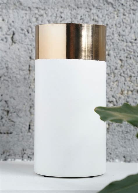 Get Gold and White Vase at ₹ 1999 | LBB Shop