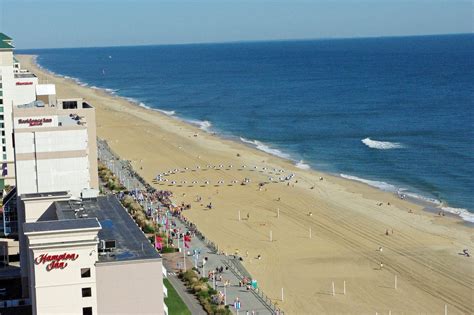 7 Best Beach Towns in Virginia (VA)