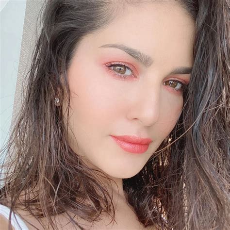 Stardust - Shimmer Lipstick - Orange, Metallic Lipsticks | 4.2gms ...