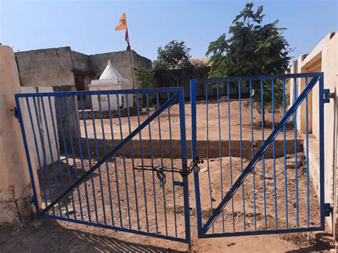 Rapper's Bhaktawandh school was locked and the principal-teacher ...