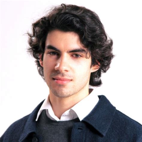 James - Design teacher - ₹2411/h