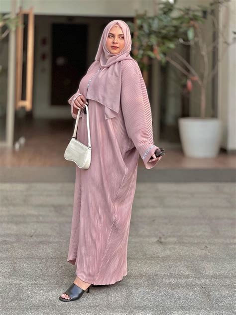 Mauve – Pleated Kaftan Abaya – Al-Rida