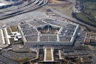 米国防総省、UFOの年次報告書発表 757件の4割特定 「スターリンク」誤認も - 産経ニュース