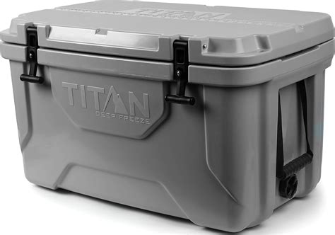 Buy Arctic Zone Titan Deep Freeze Premium Ice Chest Roto Cooler with ...