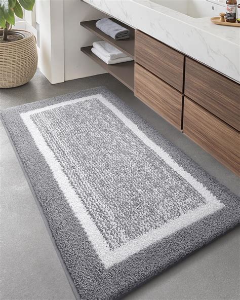 Color&Geometry Light Grey Bathroom Rugs - Absorbent, Non Slip, Soft ...