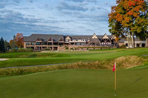 Meadowbrook Country Club - McIntosh Poris Architects