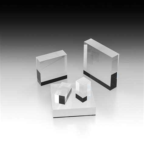 Solid Color Blocks 的图像结果