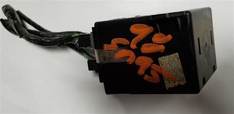 Repairing Ford Keyless Entry Module 1995 Mustang 的图像结果