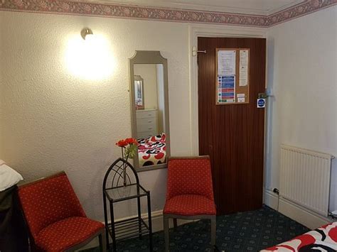 THE BEAUCHIEF (Blackpool) - Hotel Reviews & Photos - Tripadvisor