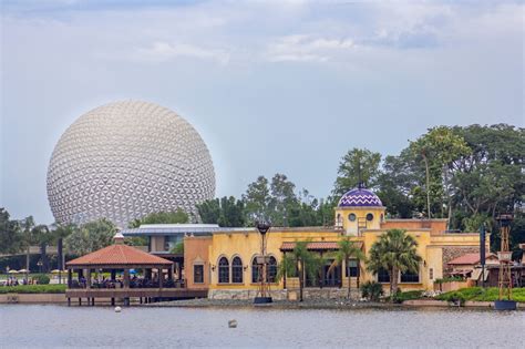 Parking At Epcot Theme Park