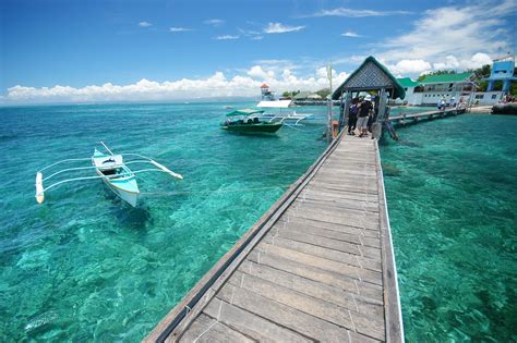 Top Places to Visit in Boracay Island Philippines | Found The World