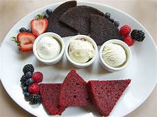 Cake Flavour Ideas by Wedding Cake Flavor Ideas Popsugar Food Cake Flavour Ideas