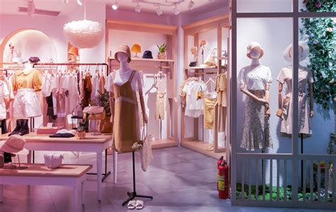 10 Stylish Retail Makeover Ideas to Enhance Retail Elegance