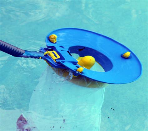Pool Blaster Battery Powered Leaf Vacuum - PoolSupplies.com
