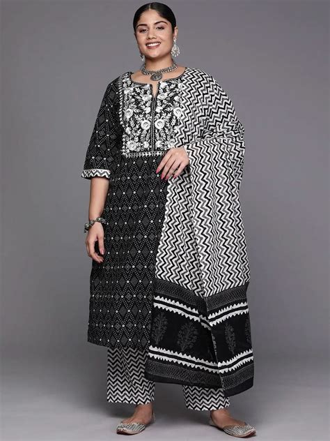 Bandhani Suits - Buy Bandhani Suits Online in India | Libas