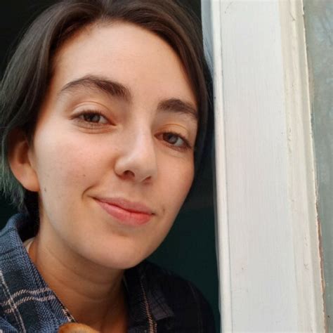 Azul José - Reading teacher - ₹732/h