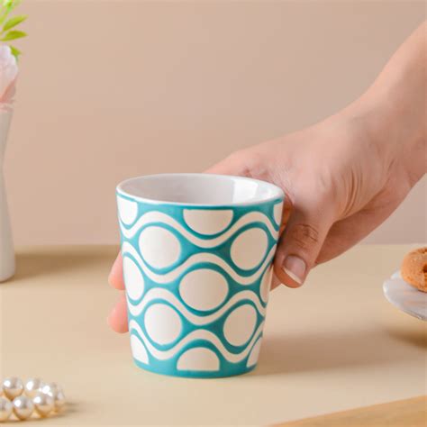 Riona Patterned Tumbler White Blue Online - Premium Tea Cup | Nestasia