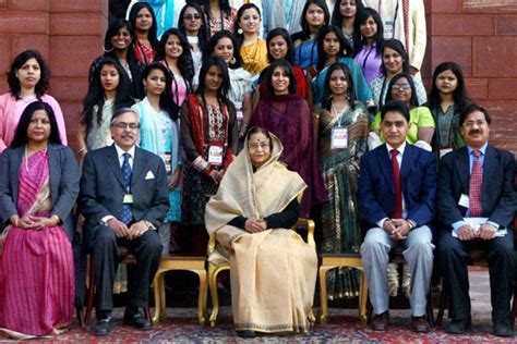 Pratibha Patil Biodata, Movies, Net-worth, Age, New Movies, Affairs ...