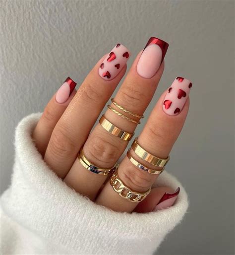 valentine's day nail theme