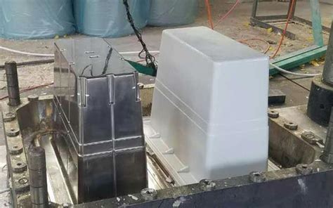 SMC玻璃钢花盆模压成型设备-500吨四柱热压压力机-山东威力重工