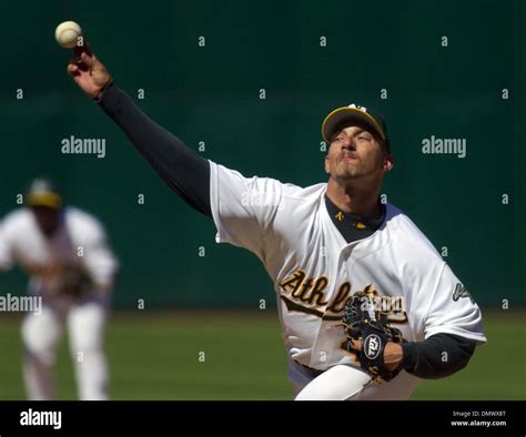 Apr 18, 2002; Oakland, CA, USA; Oakland Athletics' pitcher Billy Koch ...