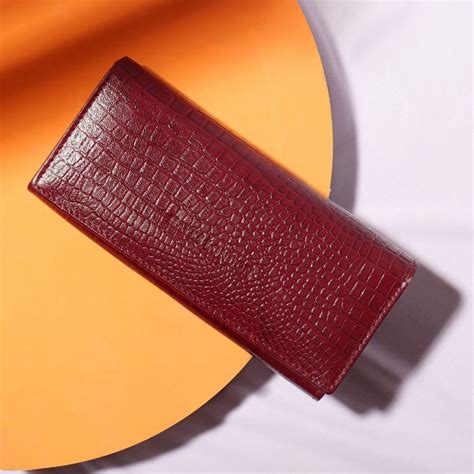 Cherry Genuine Leather Bi-Fold Clutch For Women (Leather Texture: Croc ...