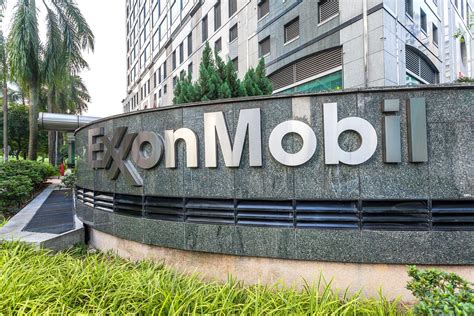 ExxonMobil looking to lease or sell unused space at Houston campus
