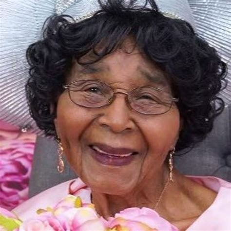 Gladys Marie Craig Obituary in Martinsville at Hairston Funeral Home | Obit