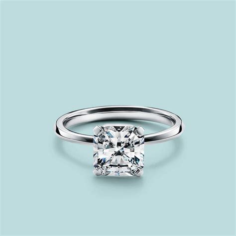 Onyx Jewelry | Tiffany & Co. US
