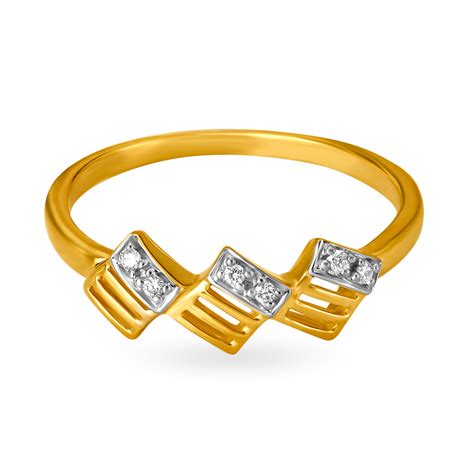 Friends Of Bride 14KT Yellow Gold Diamond Finger Ring With Slanted ...