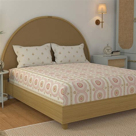 Buy STELLAR HOME Jharokha Cotton 120TC Printed 3Pcs Queen Bedsheet Set ...