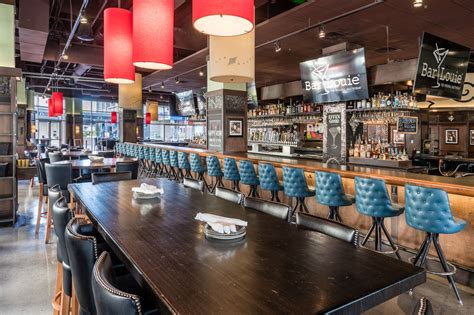 WestGate - Bar Louie Events