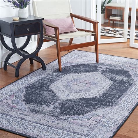 Safavieh Tucson 6 x 6 (ft) Loomed Polyester Black/Beige Square Indoor ...