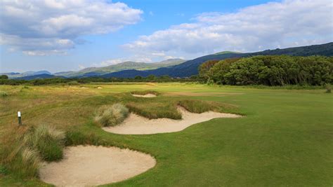 🏌️ Book & Save On A 2026 Golf Tour To Royal St Davids Golf Club