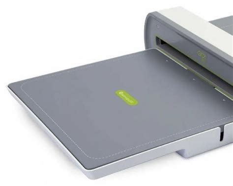 Go Bolt Electric Fabric Cutter Videos 的图像结果