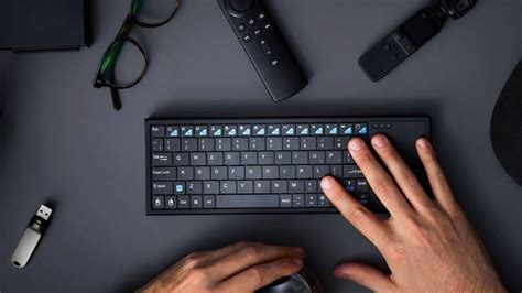 This keyboard is a FULL computer! And it costs almost Rs. 11000 ...