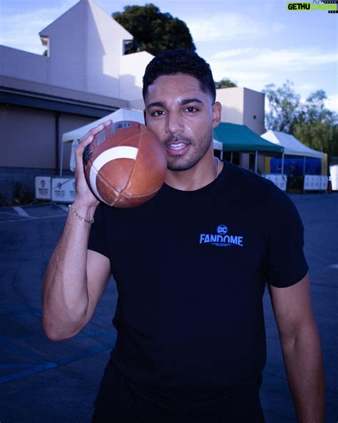 Michael Evans Behling Wiki, Biography, Age, Gallery, Spouse and more