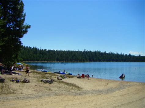 Central Oregon: North Twin Lake, Twin Lakes Resort and Crane Prairie Resort