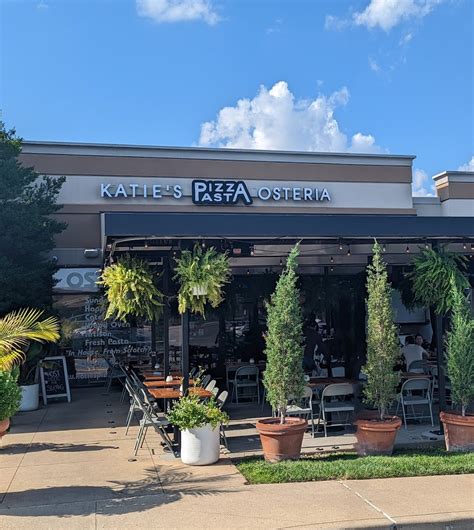 Katies Pizza Pasta – Rock Hill - An Italian Culinary Gem in St. Louis