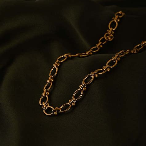 Golden Interlock Chain – PALMONAS
