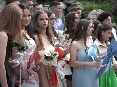 Učenici OŠ ,, Popinski Borci'' proslavili malu maturu - Vrnjačka Radio ...