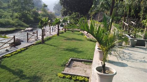 RIO RESORT (Lansdowne) - Hotel Reviews, Photos, Rate Comparison ...