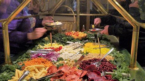 5 Evansville restaurants for great salad bars and a warm bowl of soup