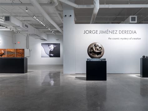 Jorge Jiménez Deredia. Cosmic mystery of creation | Meer
