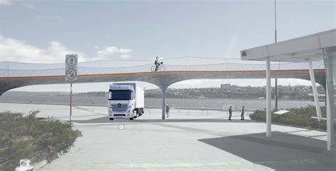 Une passerelle cyclable qui sent l’improvisation