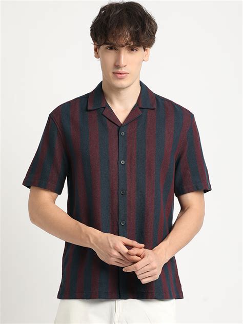 Half Sleeve Shirts for Men | Buy Short Sleeve Shirts Online ...