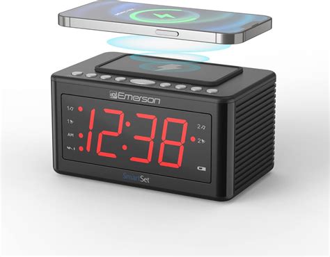 Emerson CKSW0555 Smartset Wireless Charging Alarm Clock Radio Featuring ...